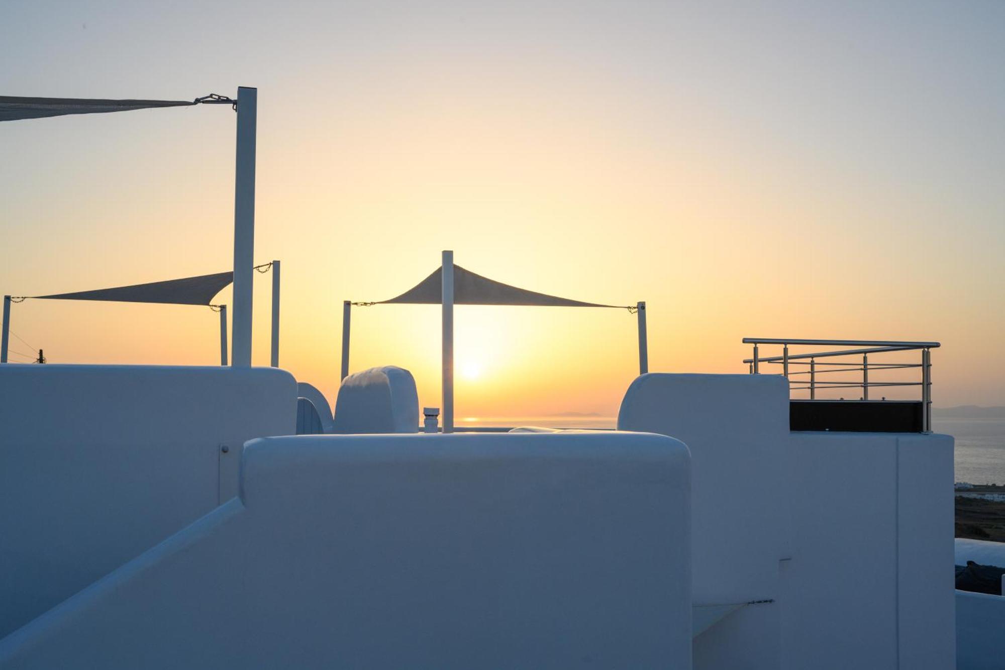 Sole D'Oro Luxury Suites Oía Eksteriør billede